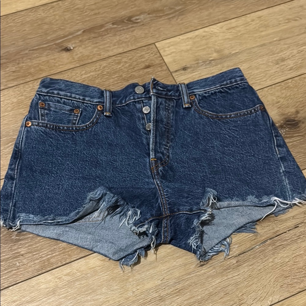 Levi’s Cut-Offs‎ Dark Wash Denim Shorts Size 28 Button Fly Distressed